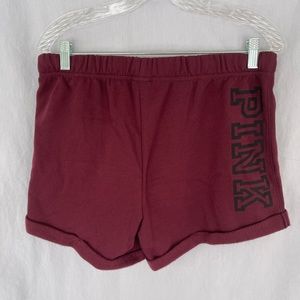 Victorias Secret PINK
fleece shorts
BURGUNDY
New with tag
Front pockets
3"inseam